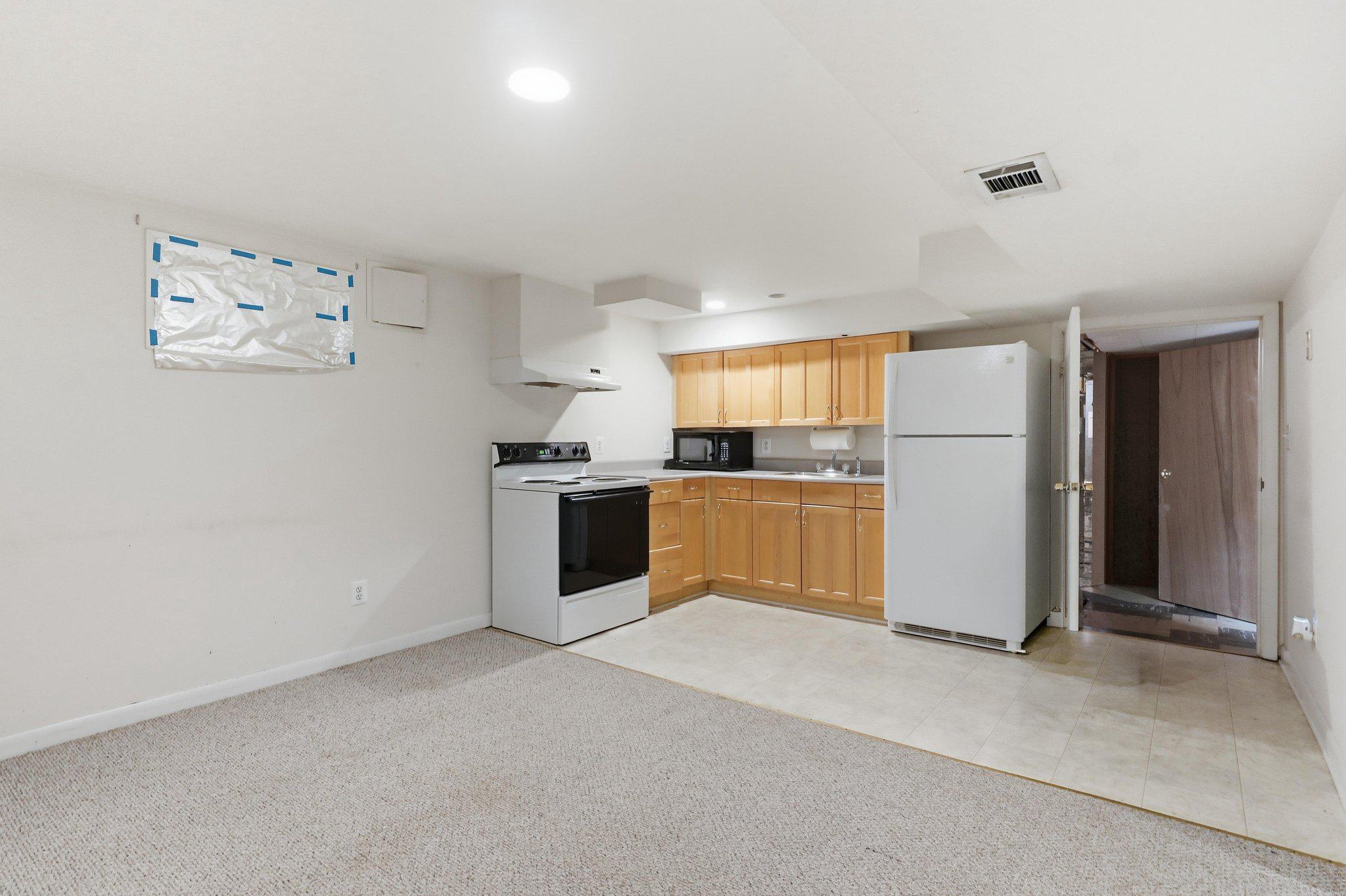 3707 John Marshall Dr Property Photo 30