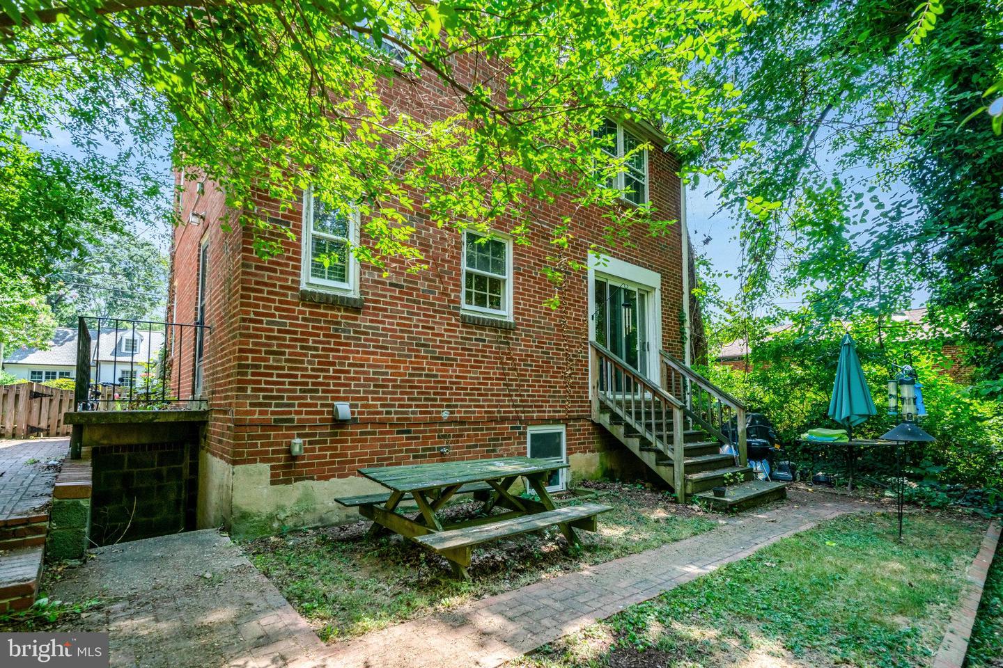 416 S Abingdon St Property Photo 17