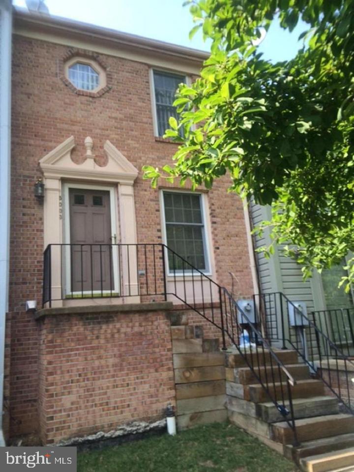 5003 9th St S Property Photo 1