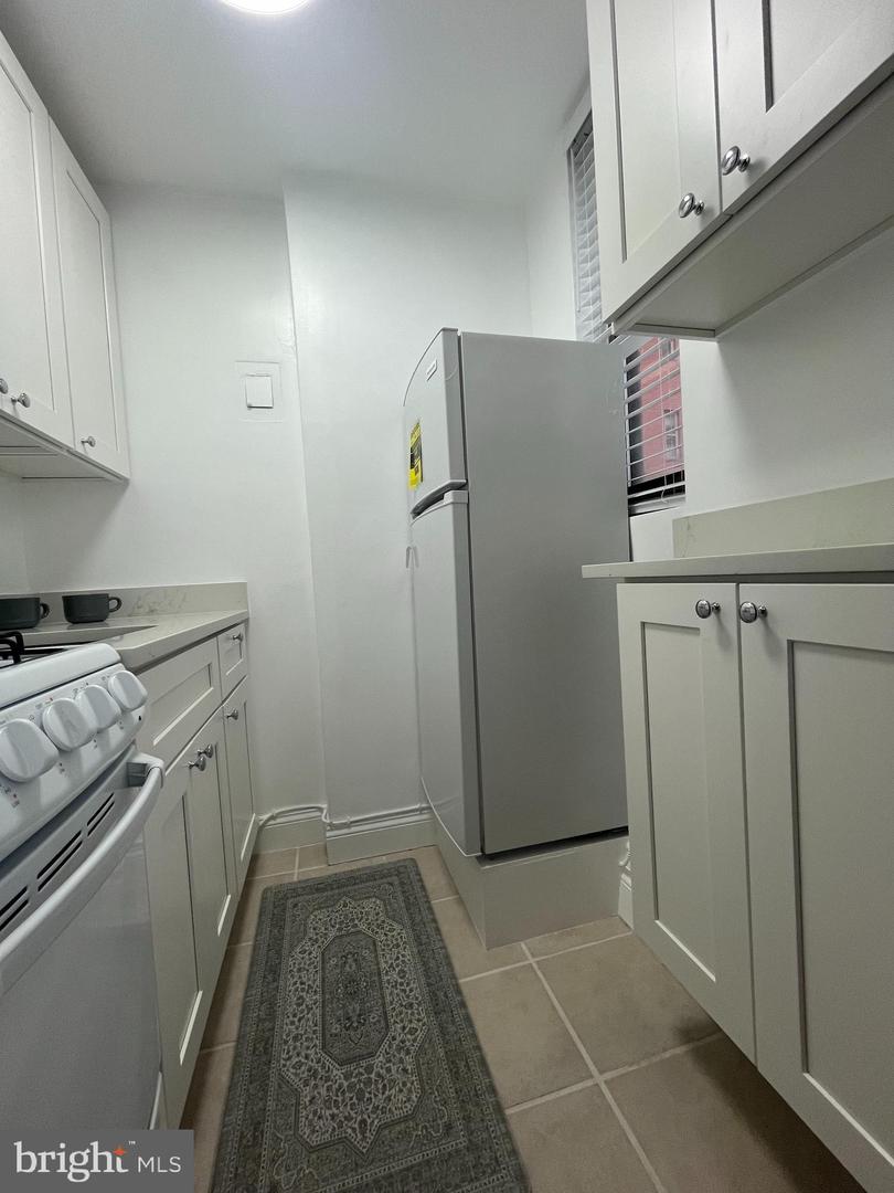 1121 Arlington Blvd #722 Property Photo 8
