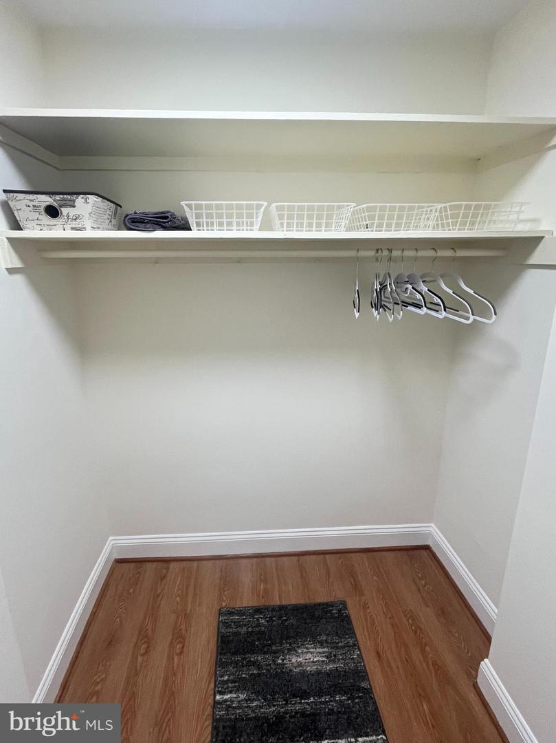 1121 Arlington Blvd #722 Property Photo 15