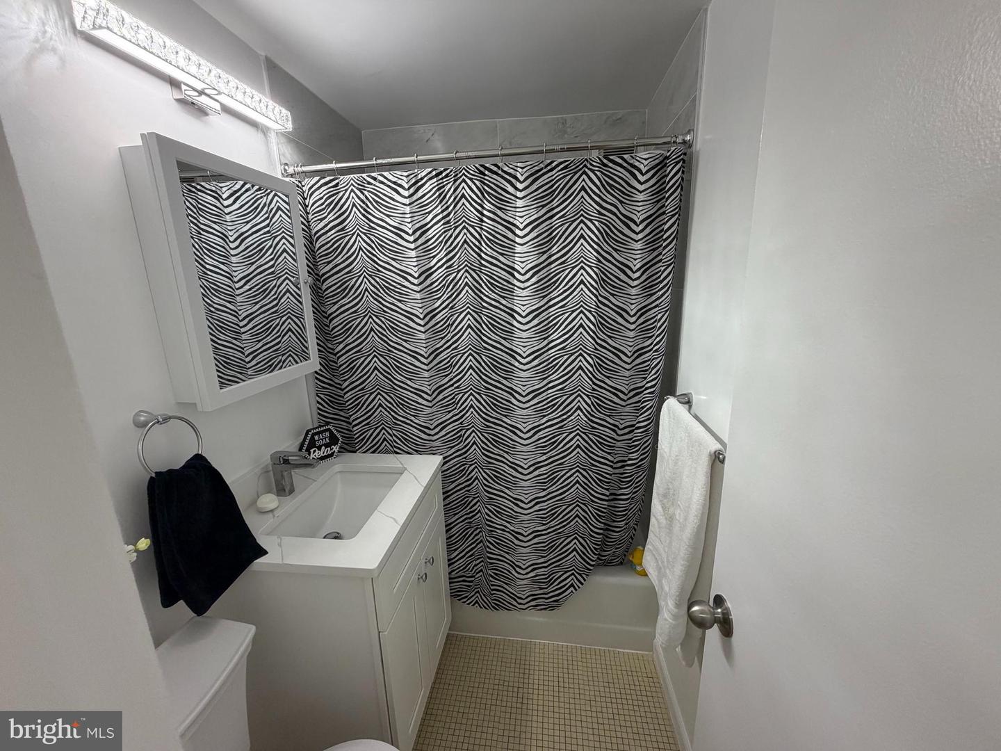 1121 Arlington Blvd #722 Property Photo 18