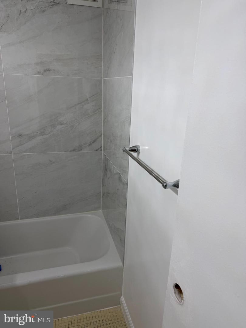 1121 Arlington Blvd #722 Property Photo 20
