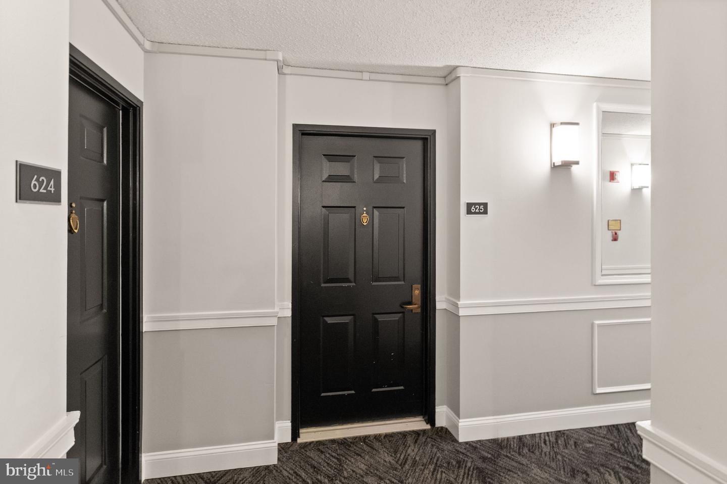 1024 N Utah St #625 Property Photo 4