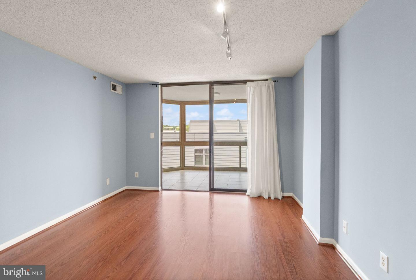 1024 N Utah St #625 Property Photo 10