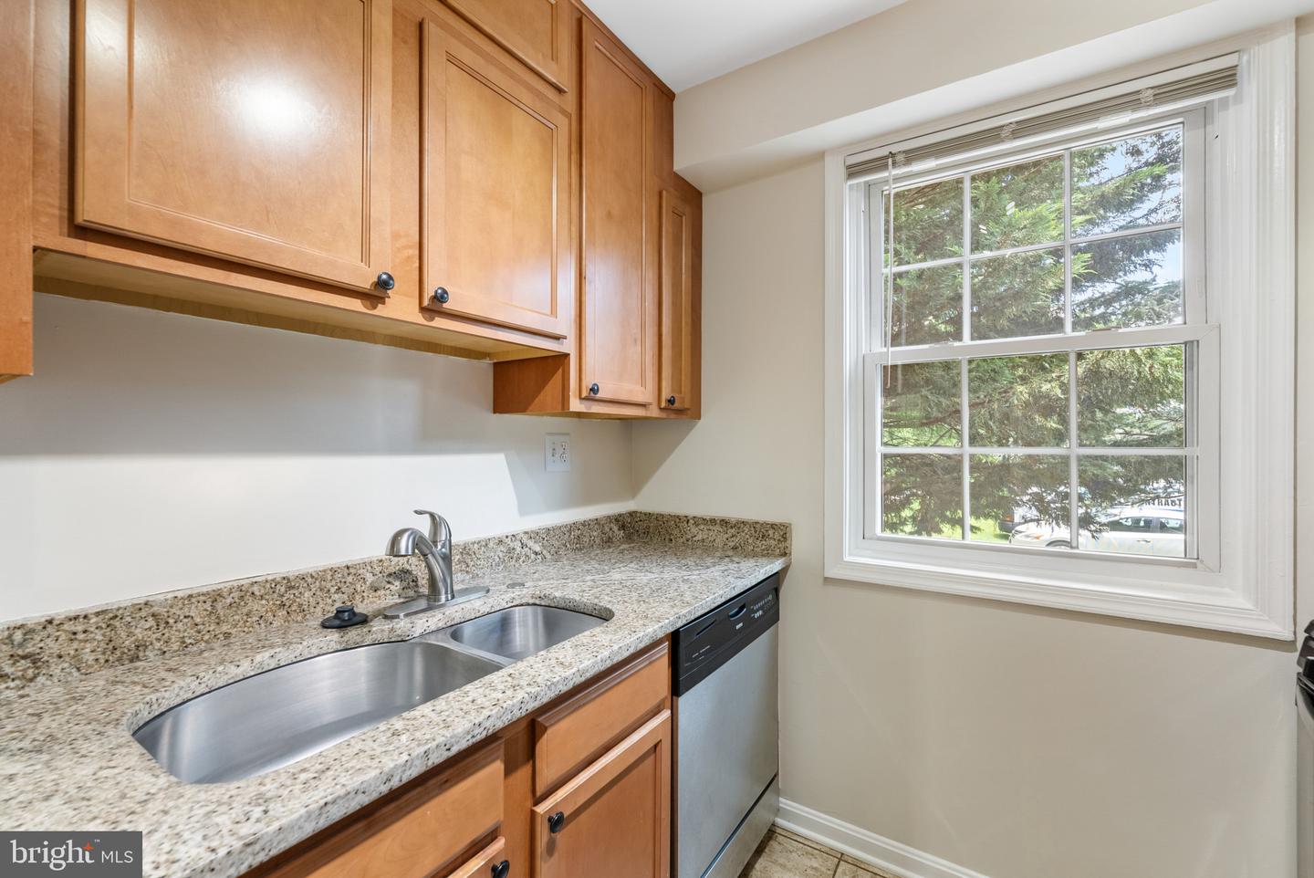4402 N Pershing Dr #1 Property Photo 10