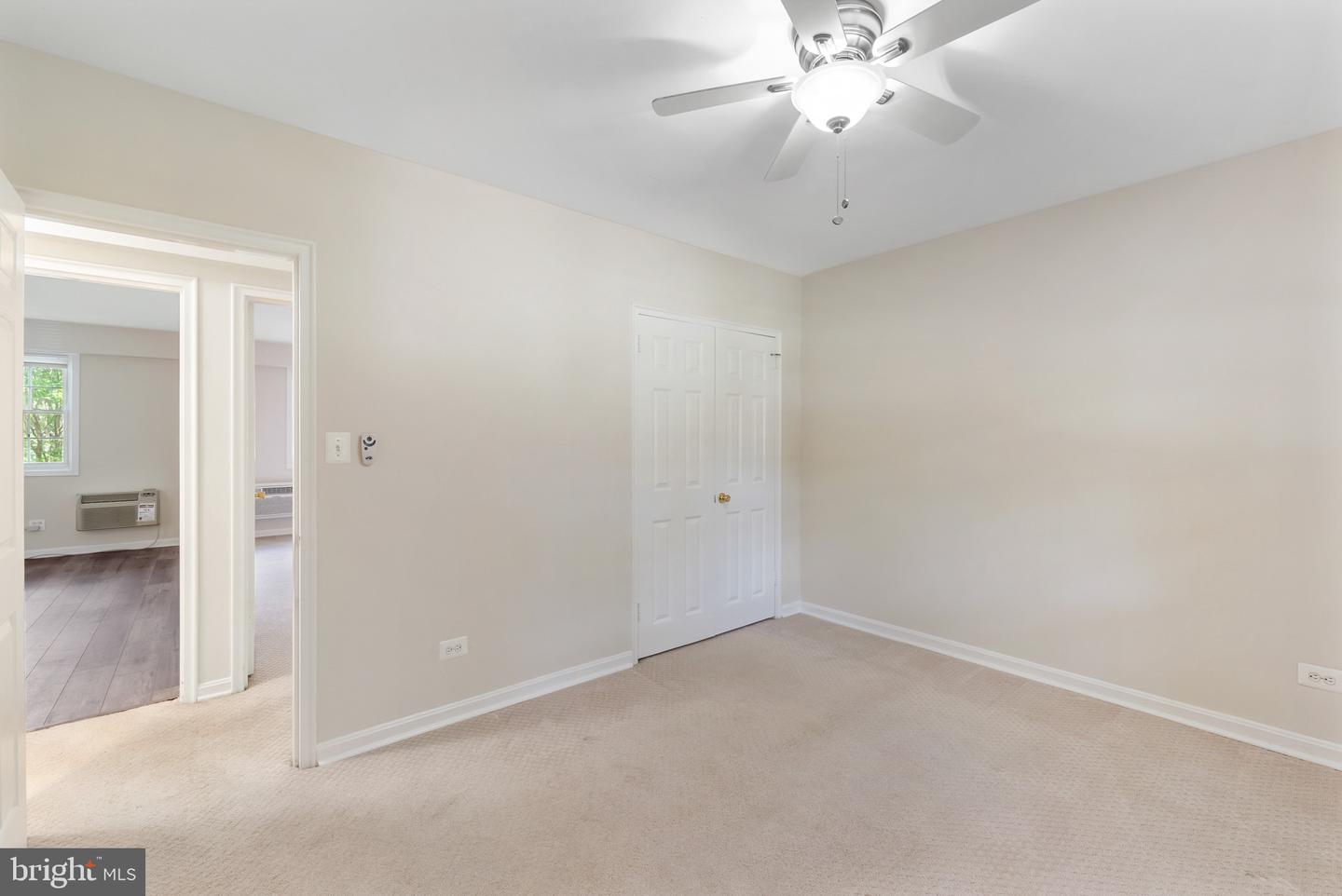 4402 N Pershing Dr #1 Property Photo 16