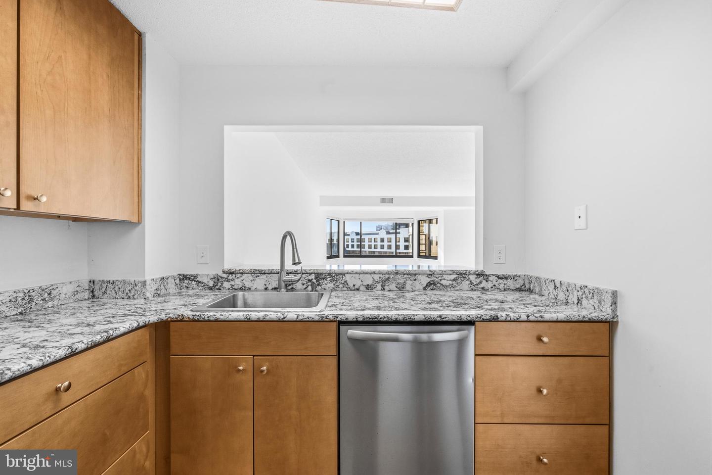 900 N Stafford St #2326 Property Photo 11