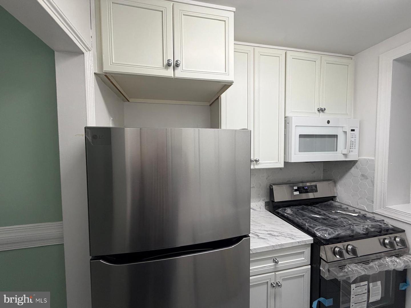 4316 N Pershing Dr #3 Property Photo 6