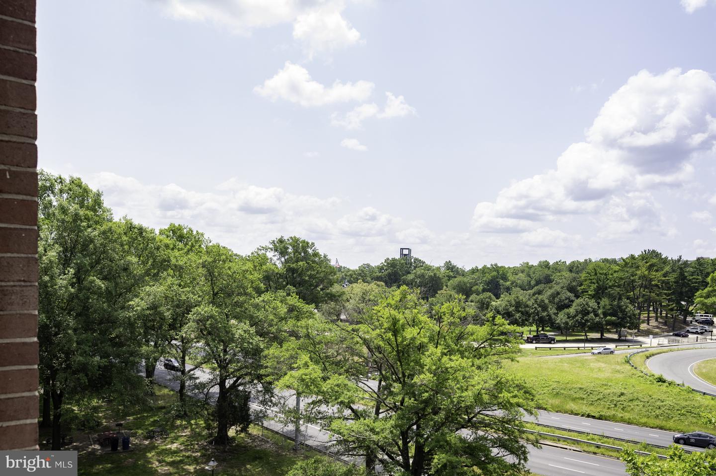 1011 Arlington Blvd #228 Property Photo 43