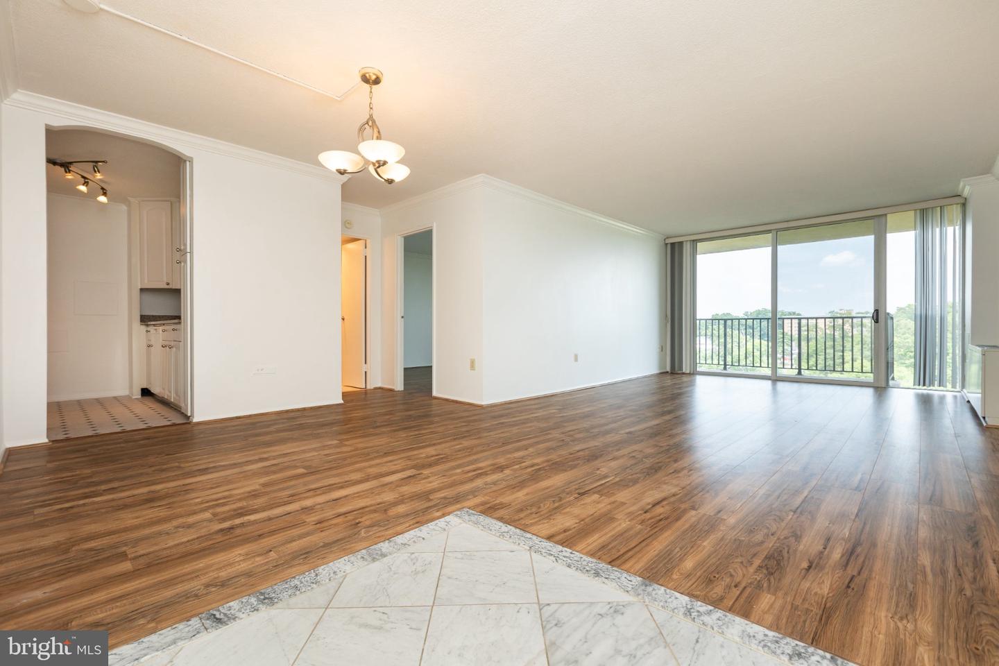 4600 S Four Mile Run Dr #1207 Property Photo 1