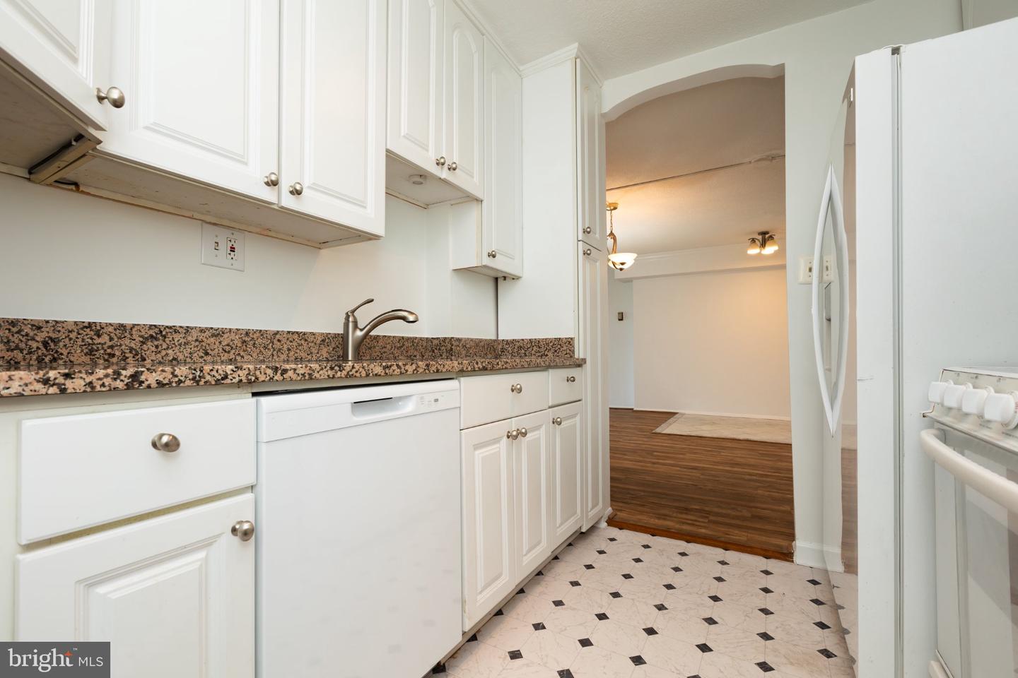 4600 S Four Mile Run Dr #1207 Property Photo 11