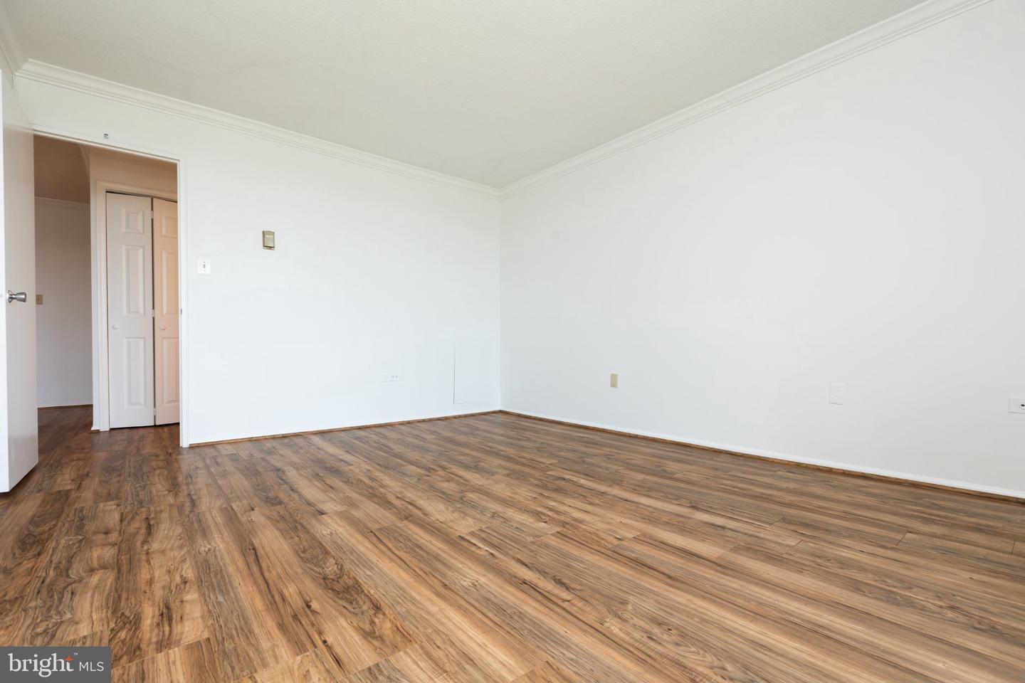 4600 S Four Mile Run Dr #1207 Property Photo 18