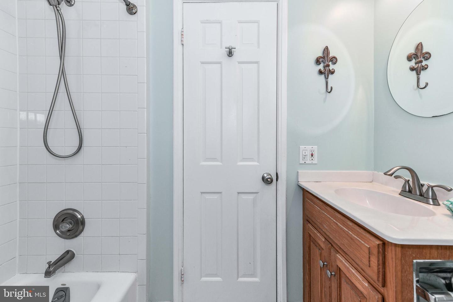 3279 S Stafford St #b2 Property Photo 19