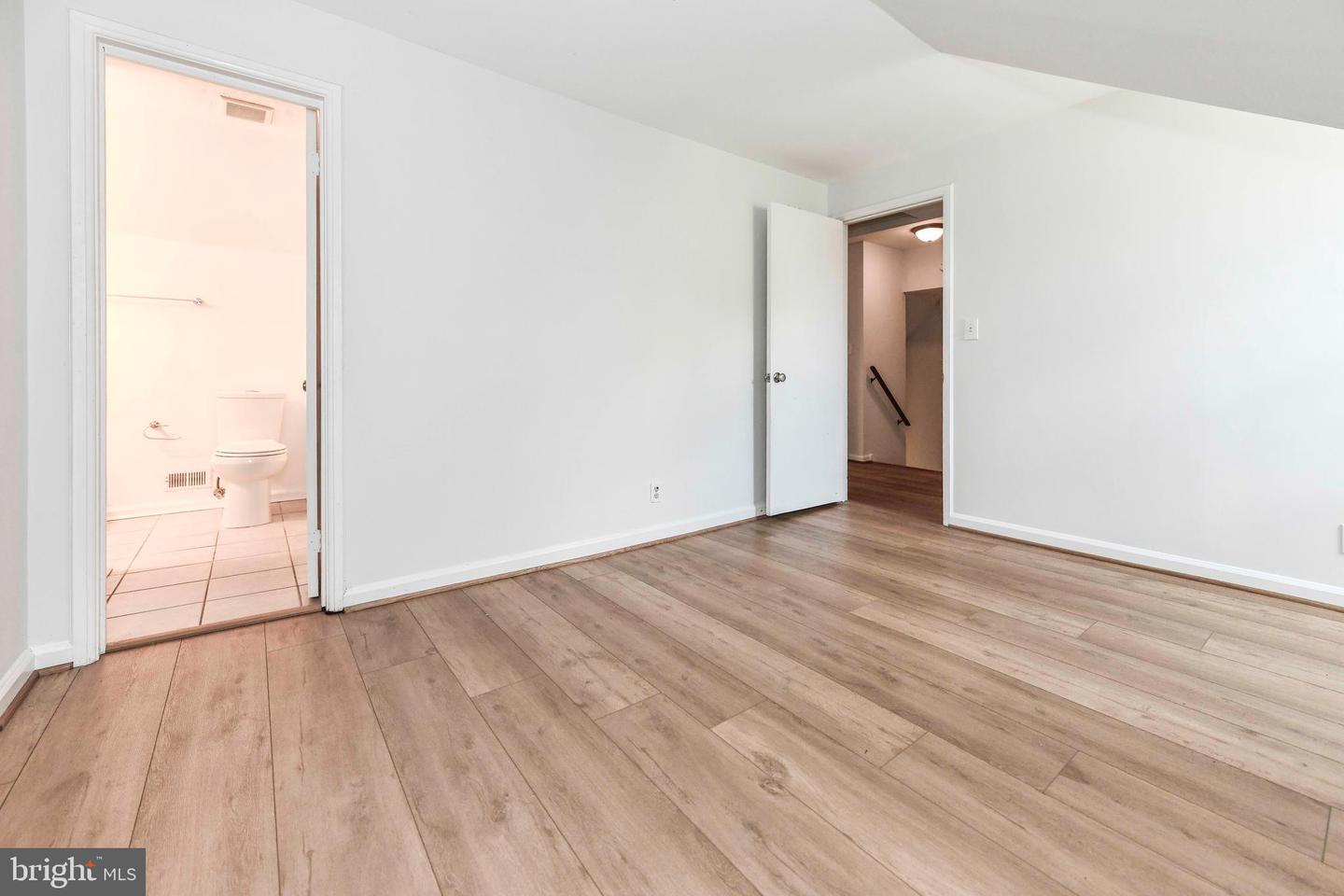 3279 S Stafford St #b2 Property Photo 23
