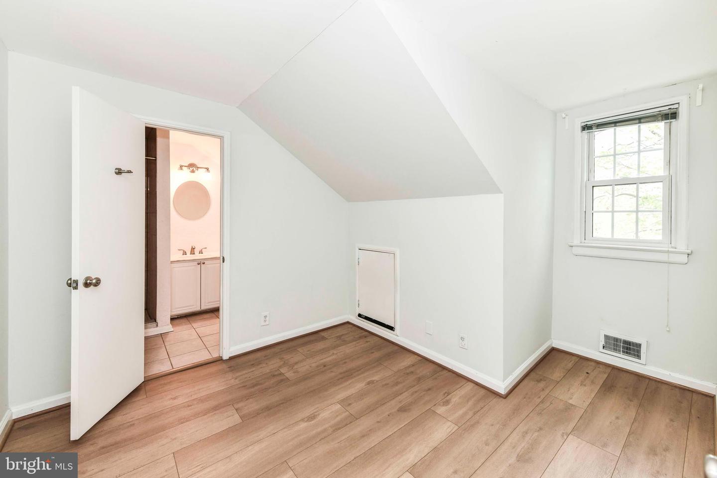 3279 S Stafford St #b2 Property Photo 25