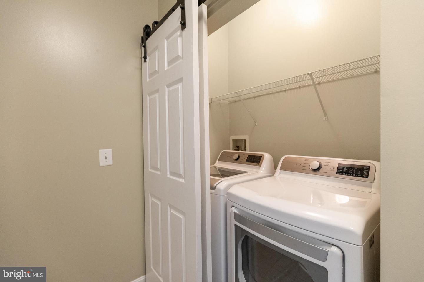 2465 Army Navy Dr #104 Property Photo 9