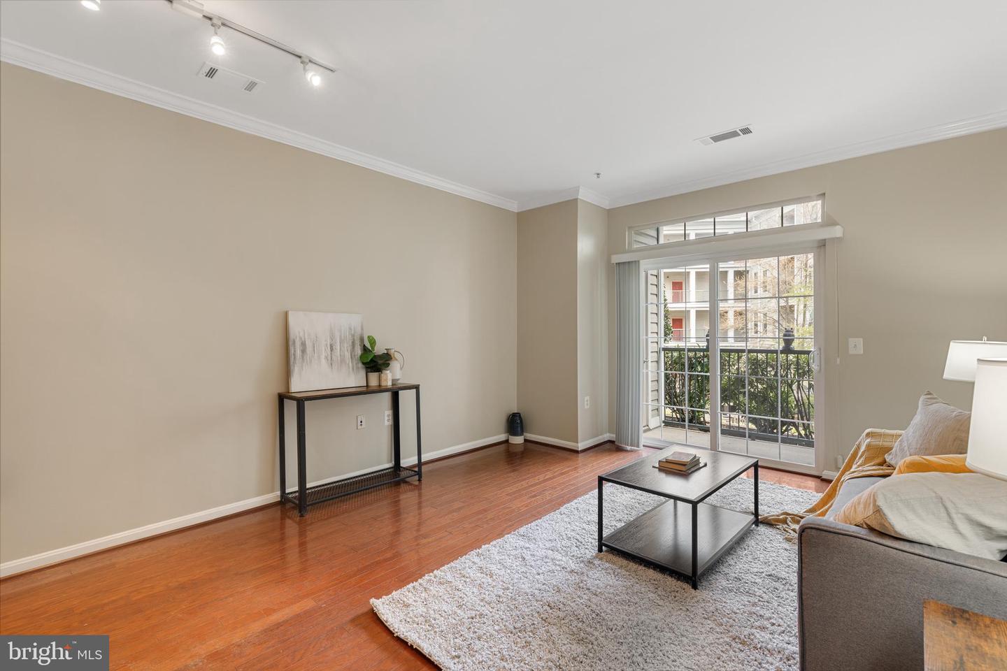 2465 Army Navy Dr #104 Property Photo 12