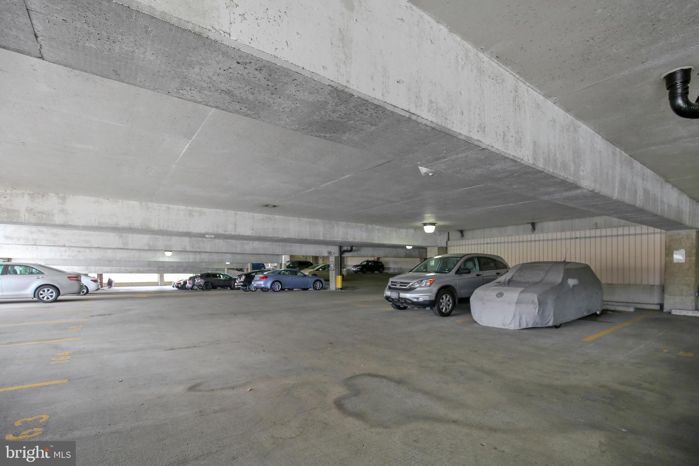 2465 Army Navy Dr #104 Property Photo 47