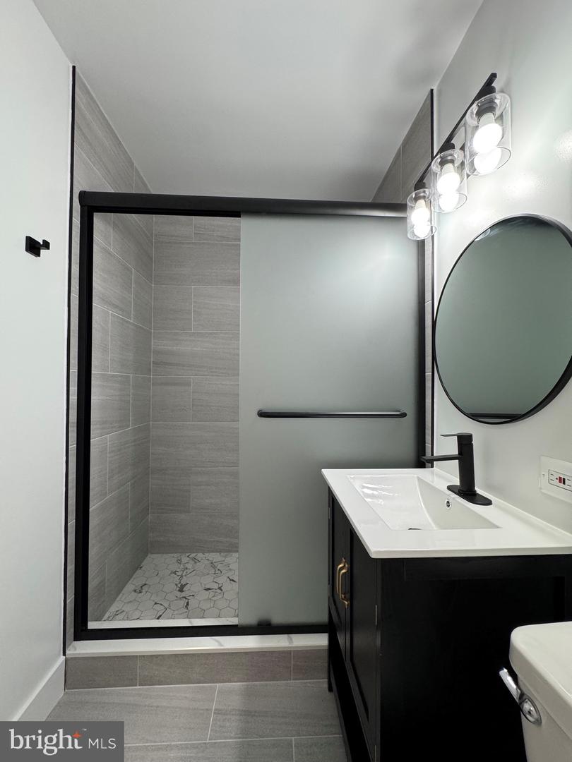 1111 Arlington Blvd #928 Property Photo 6
