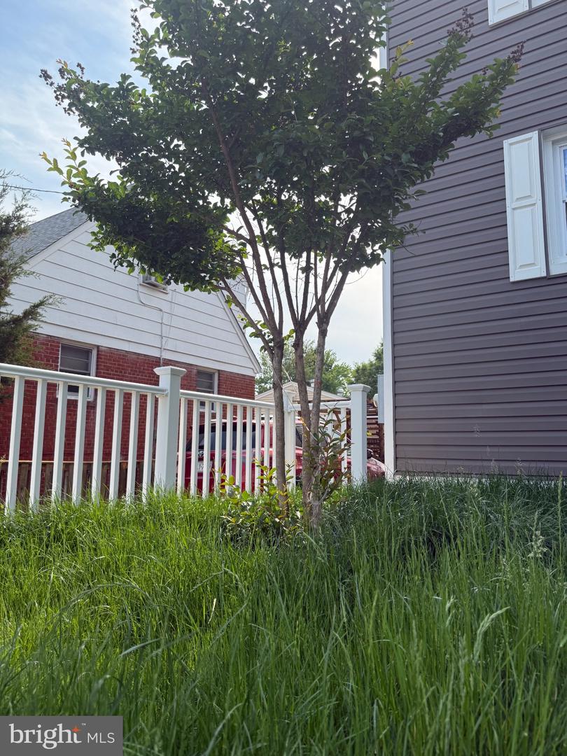 2000 S Langley St Property Photo 17