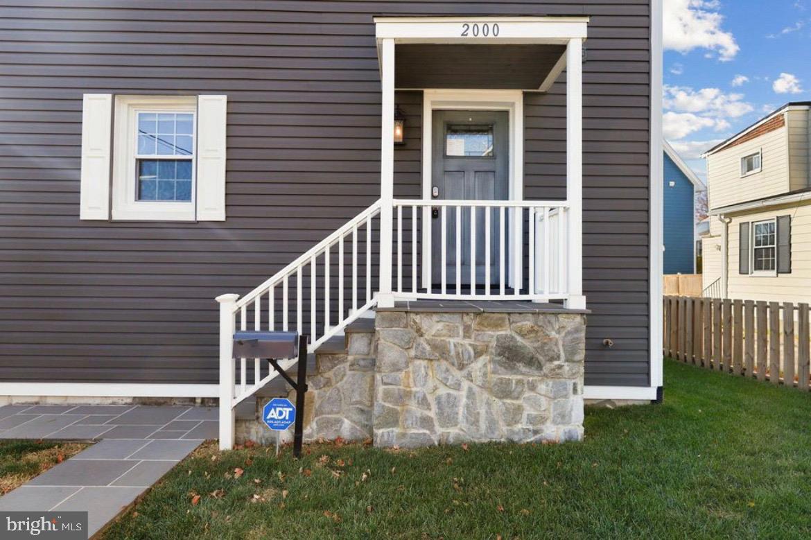 2000 S Langley St Property Photo 24