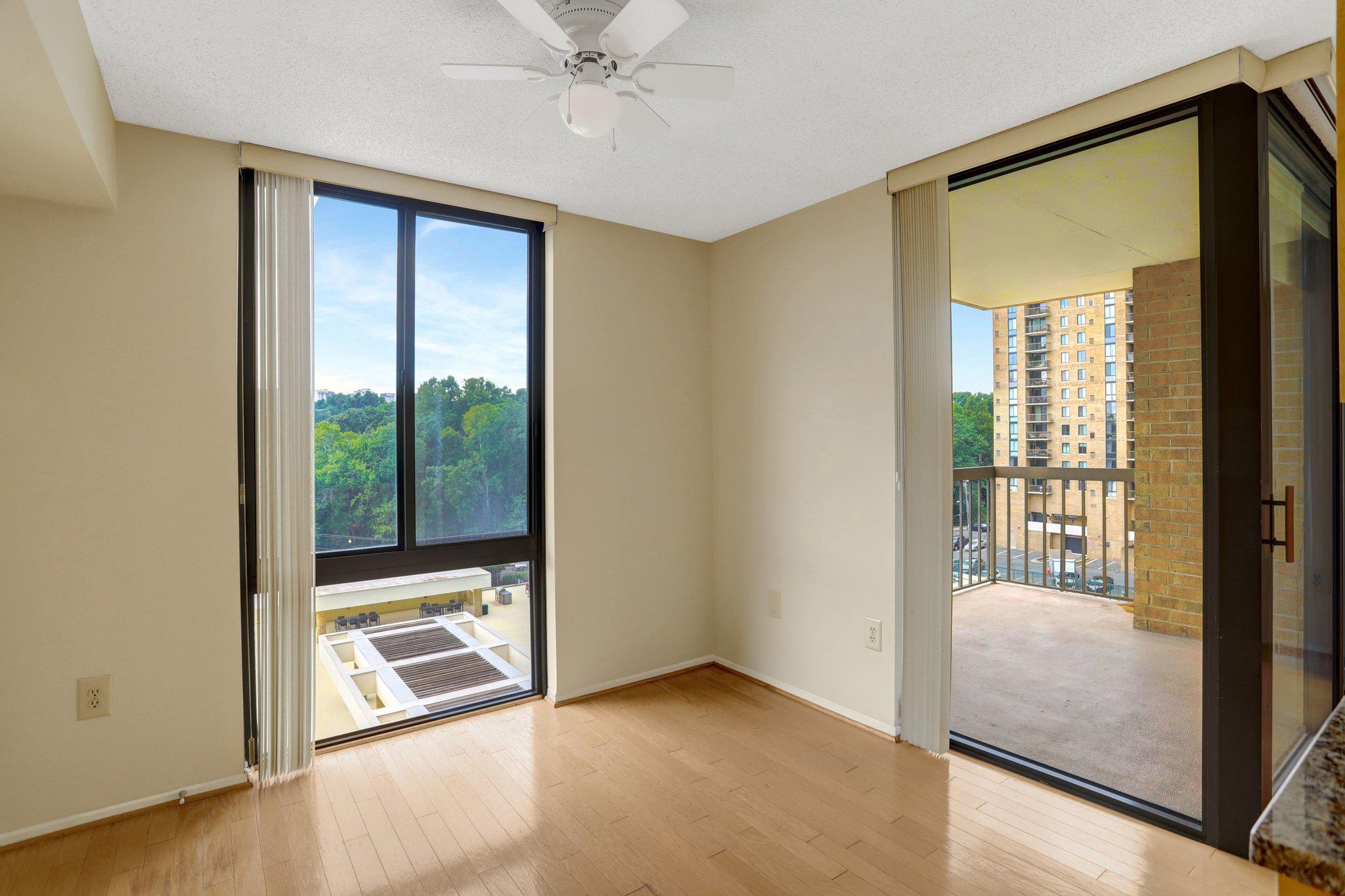 4500 S Four Mile Run Dr #424 Property Photo 16