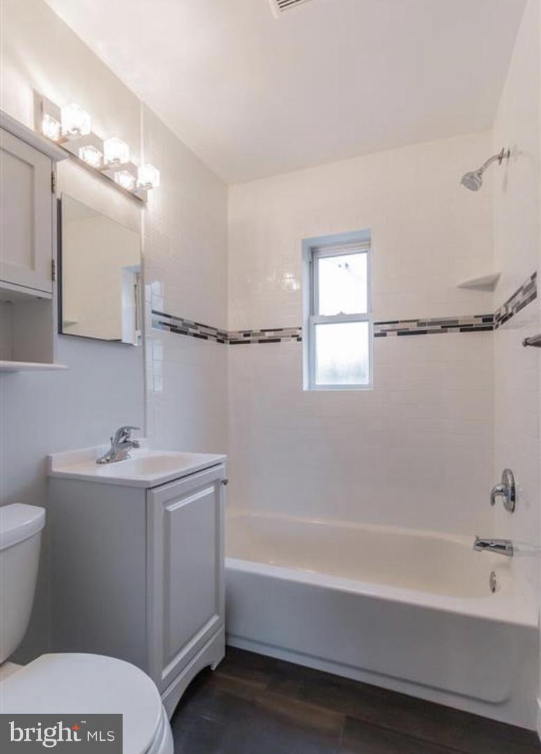 308 S Veitch St Property Photo 15