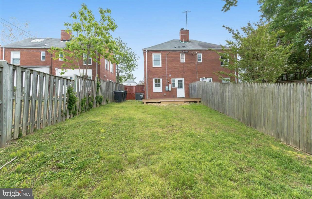 308 S Veitch St Property Photo 18
