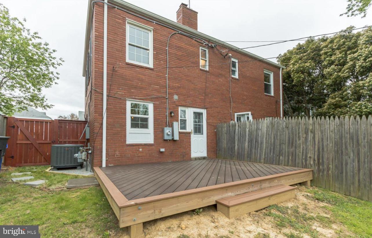 308 S Veitch St Property Photo 21