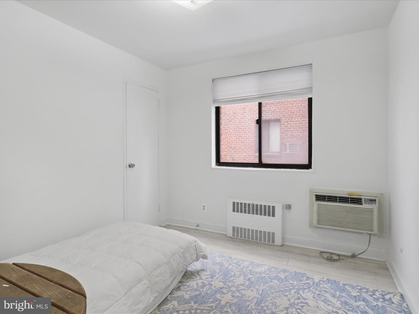 1581 N Colonial Ter #201-x Property Photo 18