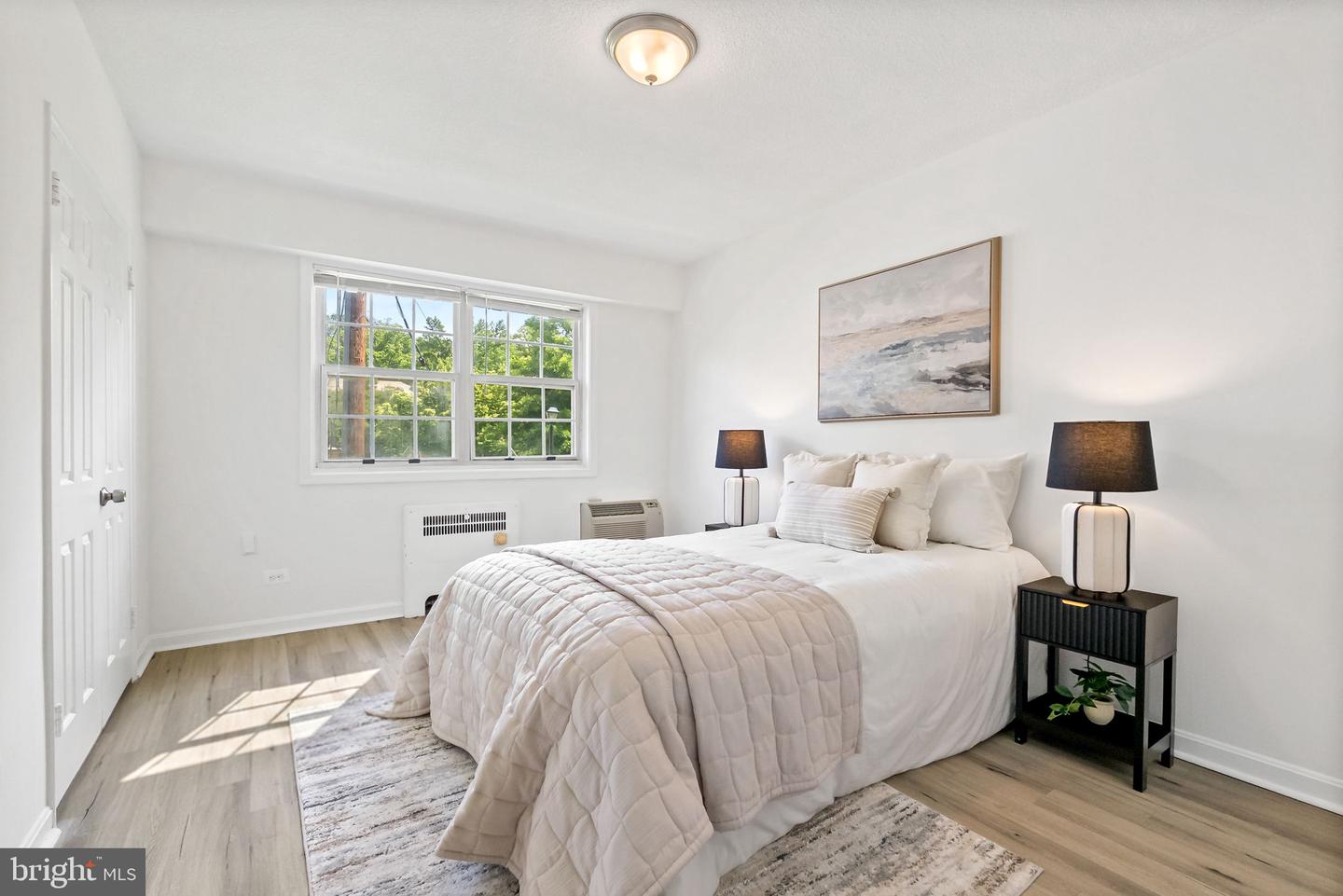 4358 N Pershing Dr #3 Property Photo 14
