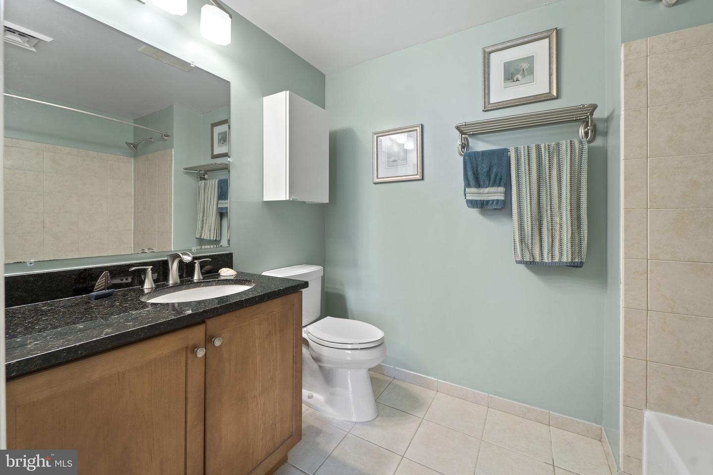 1020 Highland St N #413 Property Photo 16