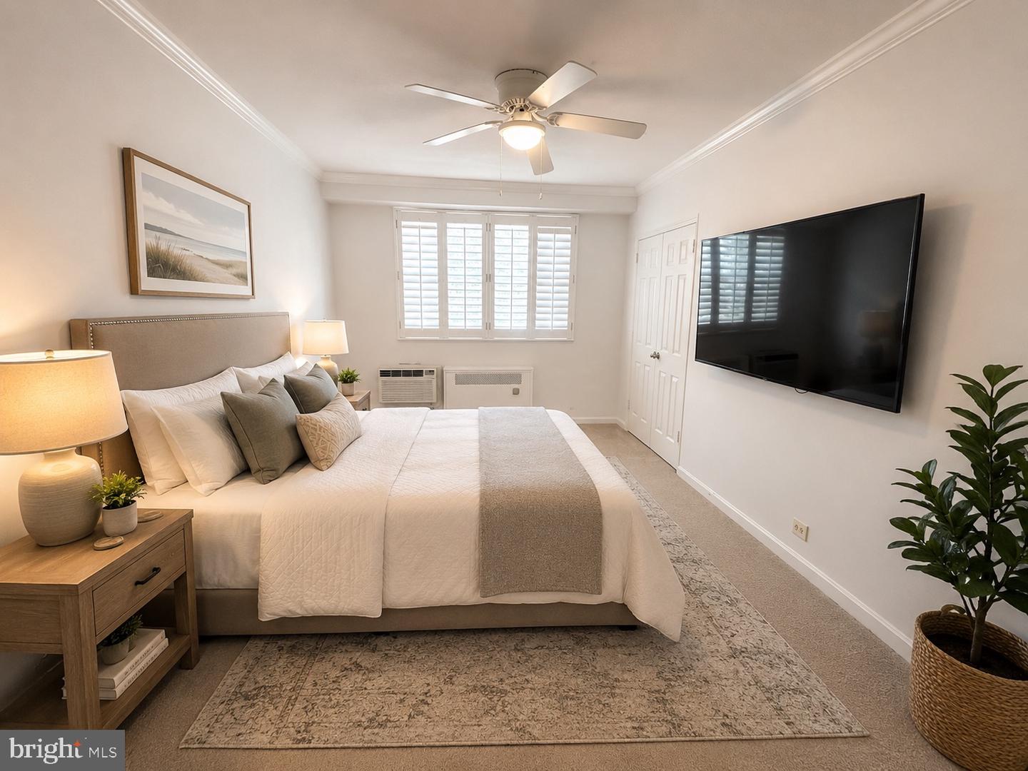 4326 N Pershing Dr #43261 Property Photo 3