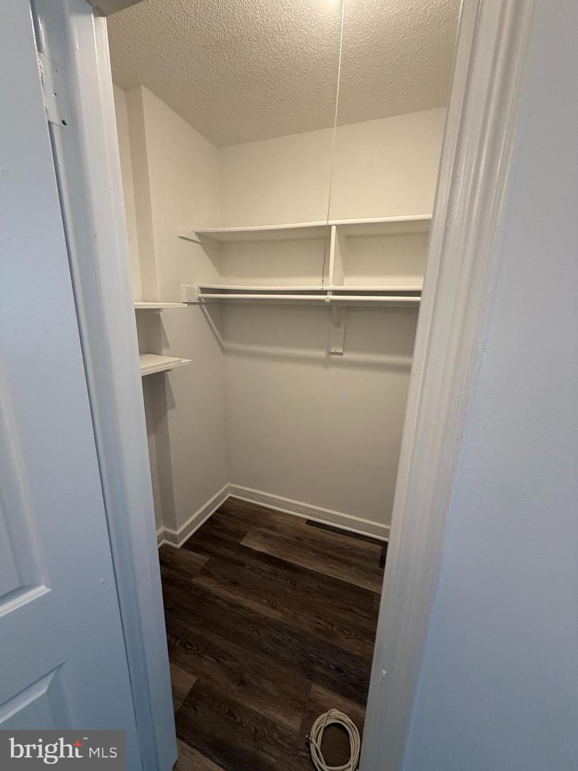 4326 N Pershing Dr #43261 Property Photo 12