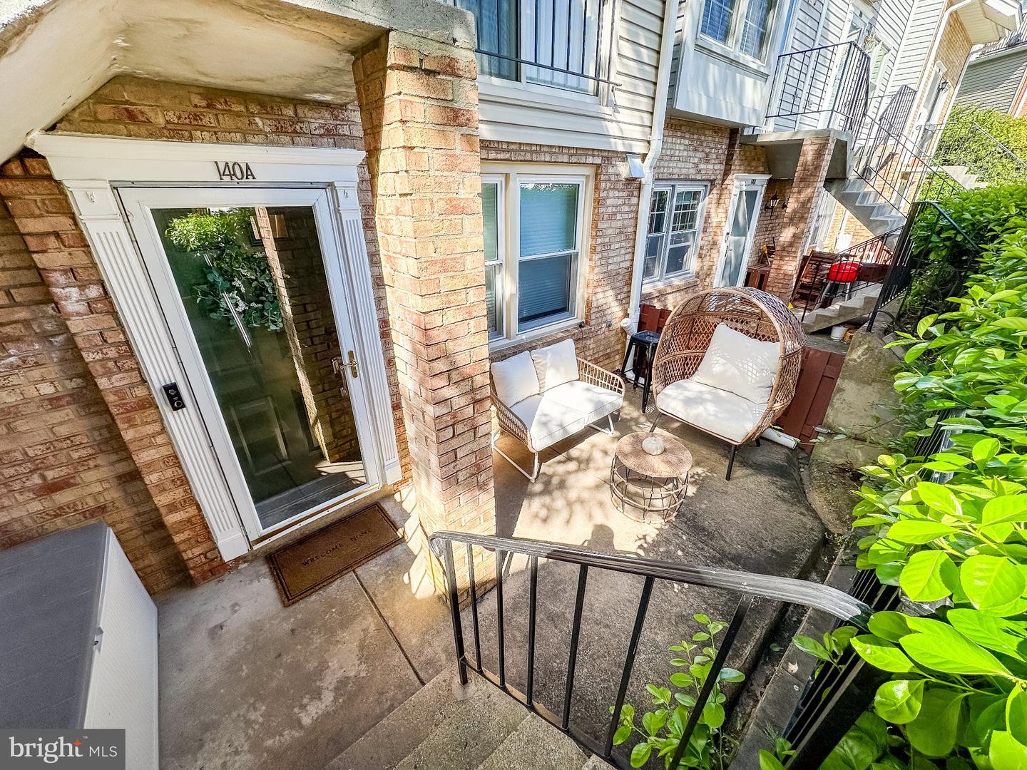 140 N Bedford St #a Property Photo 2