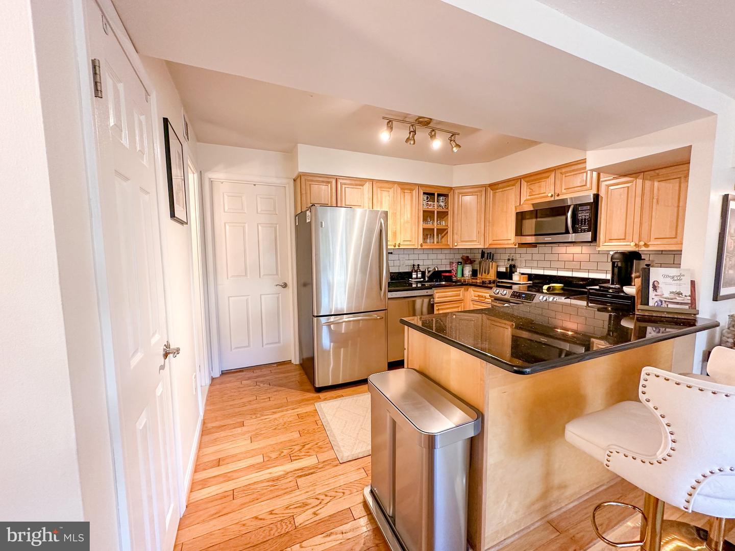 140 N Bedford St #a Property Photo 13