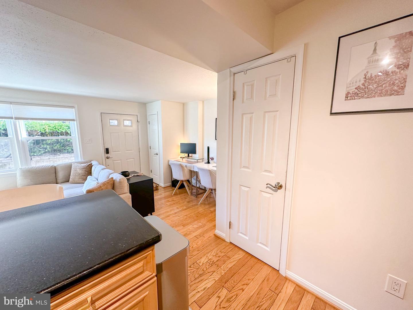 140 N Bedford St #a Property Photo 14