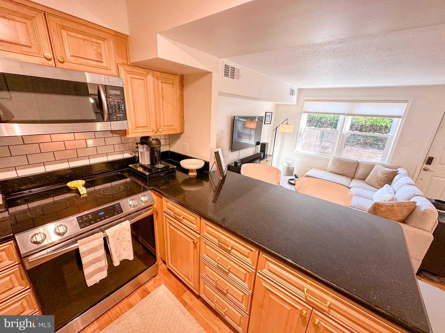 140 N Bedford St #a Property Photo 15