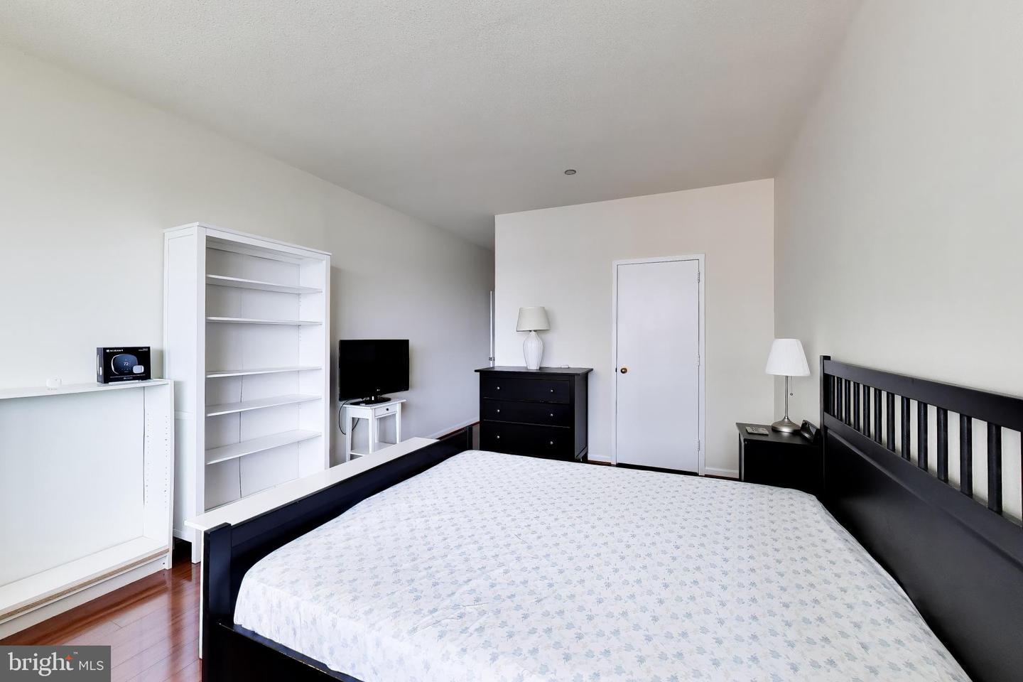 1805 Crystal Dr #1102s Property Photo 12