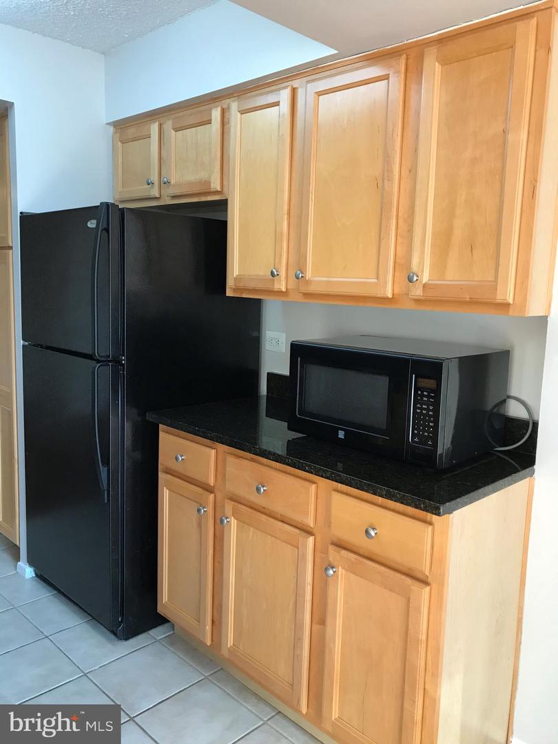 4500 S Four Mile Run Dr #317 Property Photo 14