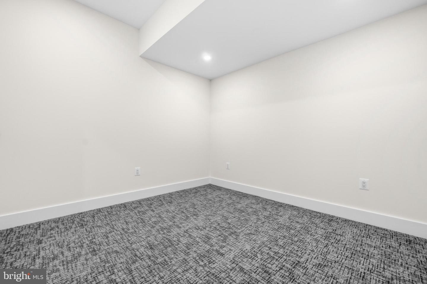 1905 N Taylor St Property Photo 54