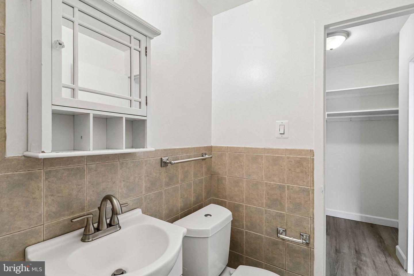 1021 Arlington Blvd #834 Property Photo 12