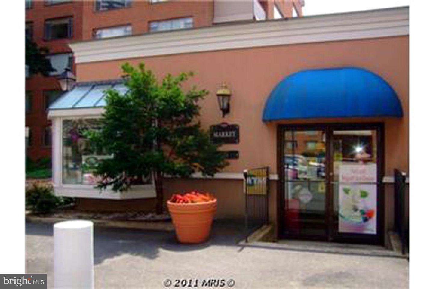 1021 Arlington Blvd #834 Property Photo 25