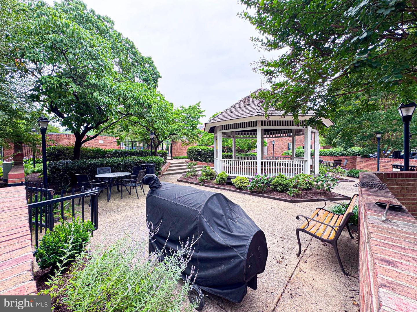2604 E South Arlington Mill Dr #e Property Photo 44