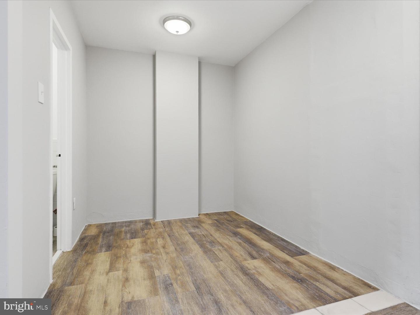 1021 Arlington Blvd #614 Property Photo 10