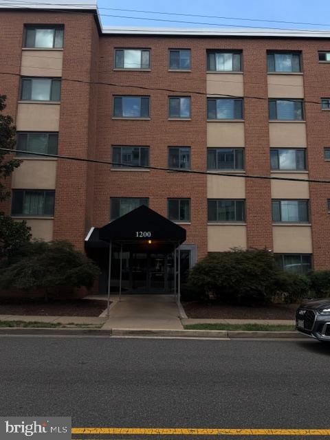 1200 S ARLINGTON RIDGE RD #403 Property Photo 1