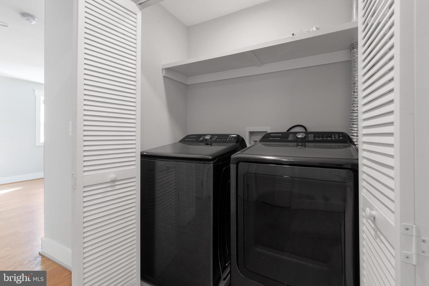 2100 S Pierce St Property Photo 36