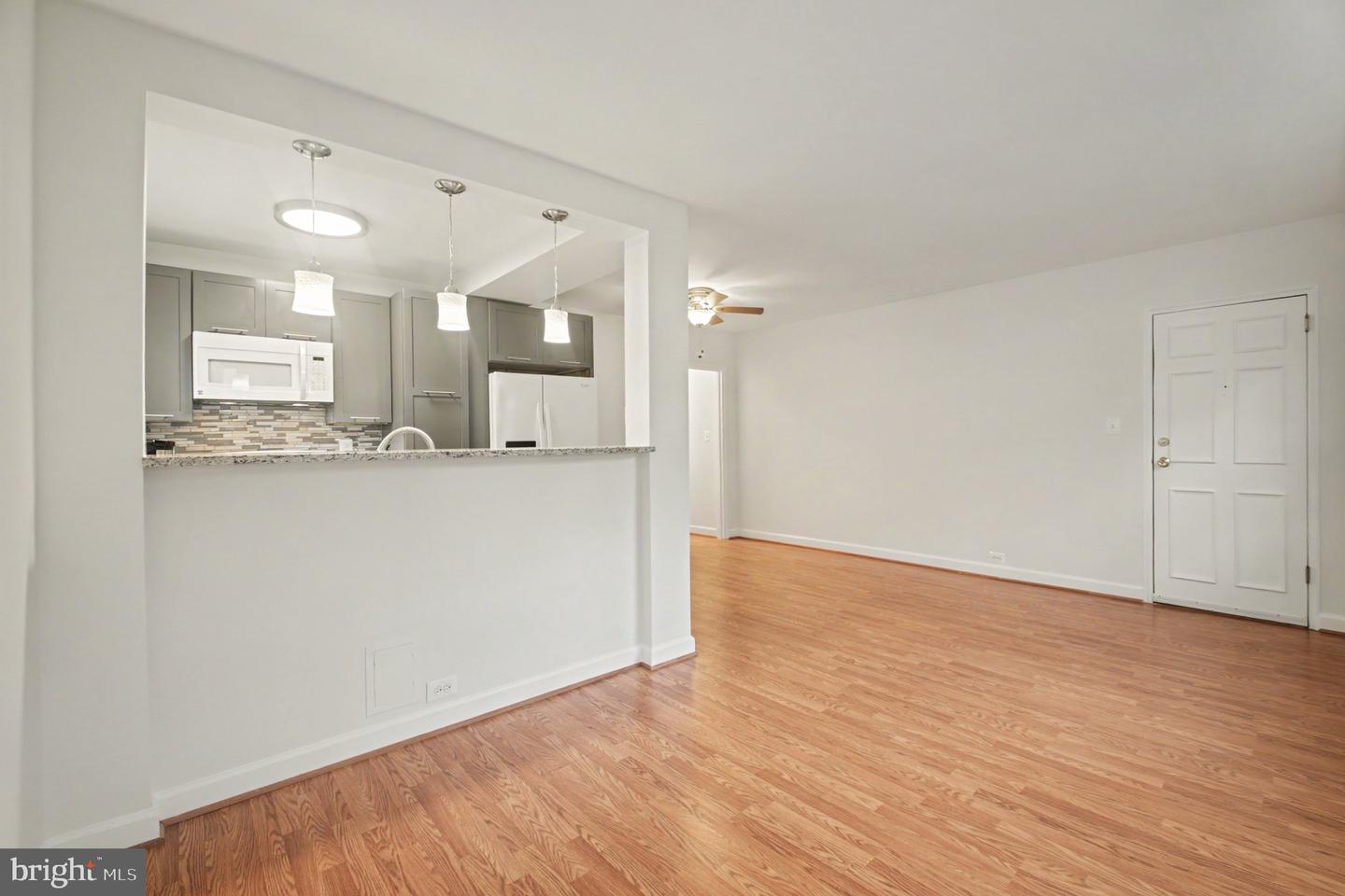 4318 N Pershing Dr #43181 Property Photo 7