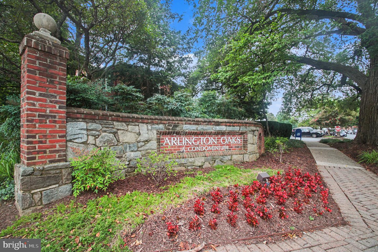 4318 N Pershing Dr #43181 Property Photo 15